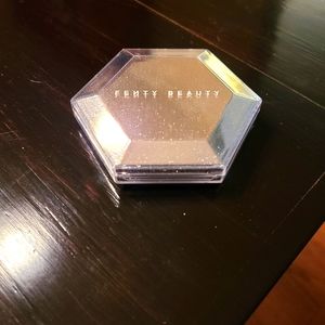Fenty Beauty Diamond Bomb